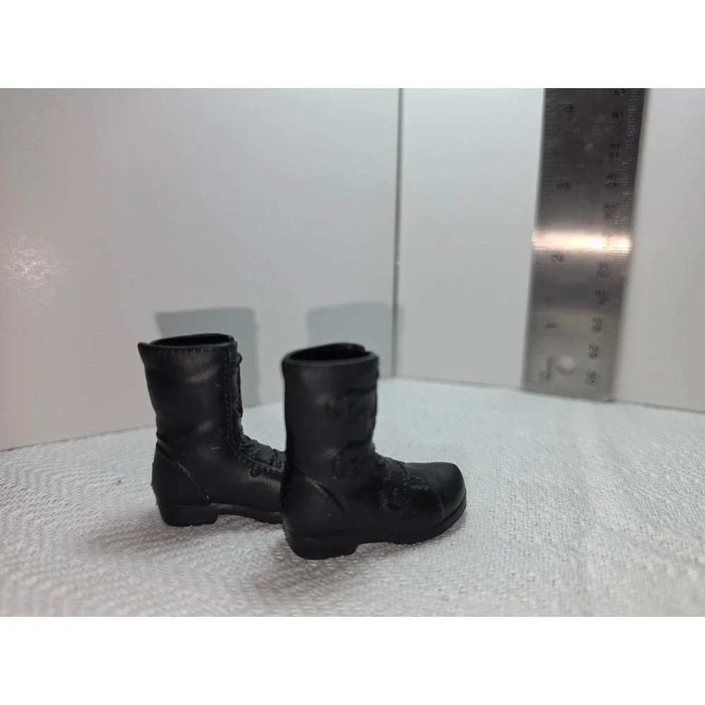 vintage black boots for a 12-inch‎ action figure, G.I. Joe Man replacement shoes